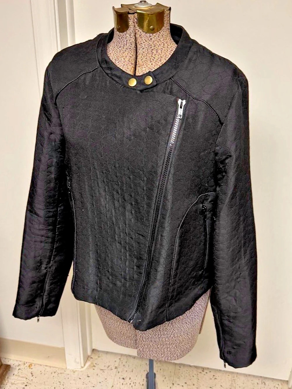 Worthington Quilted Asymmetrical Zip Jacket Black XL Like New